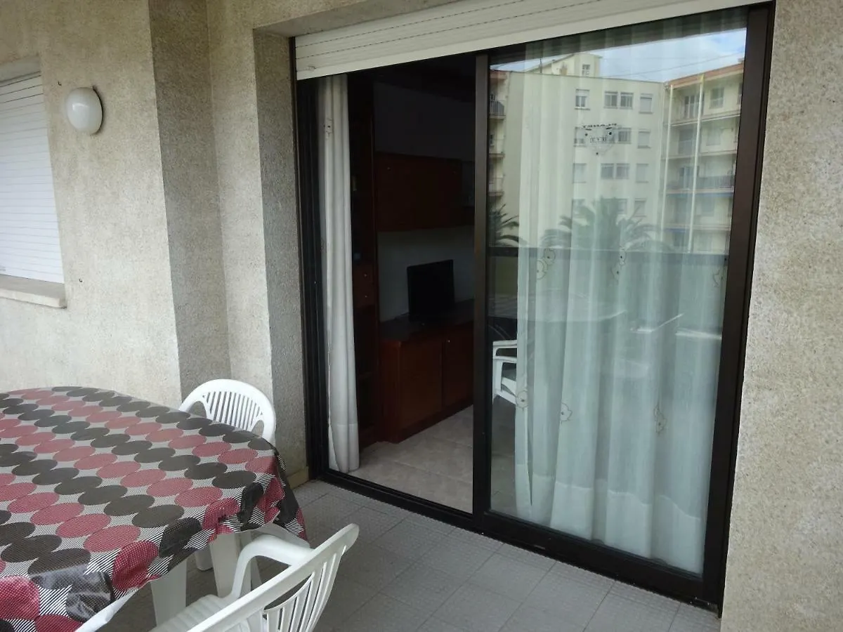Faraon Park Apartment La Pineda 0*,  Spain