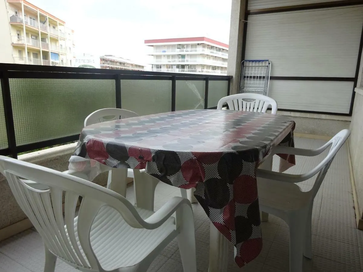Faraon Park Apartment La Pineda Spain